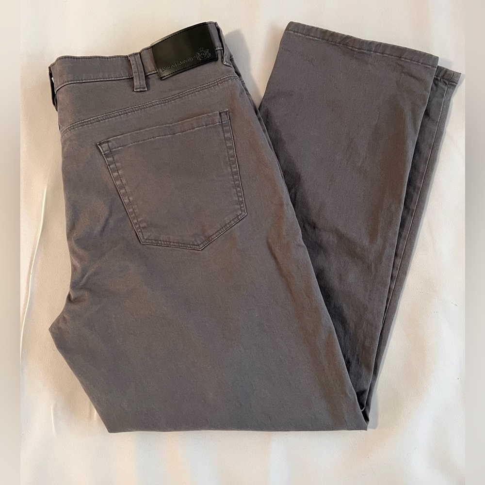 Mens Size 38 X 30 ENGLISH LAUNDRY Gray Pants.